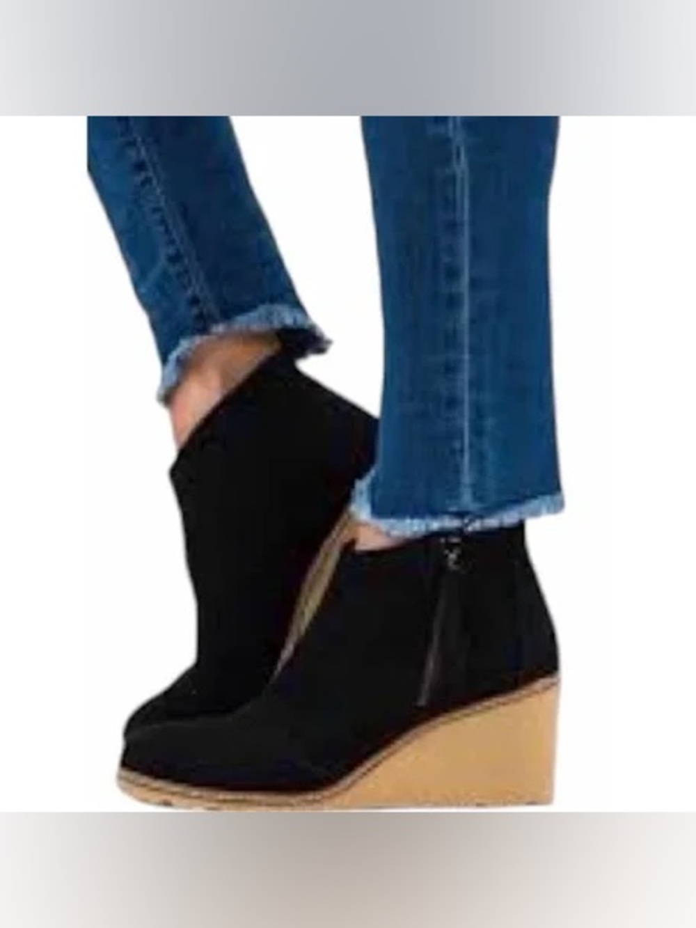 Toms Avery Wedge Bootie Size 9